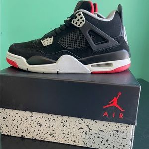 Jordan 4 Retro Bred
